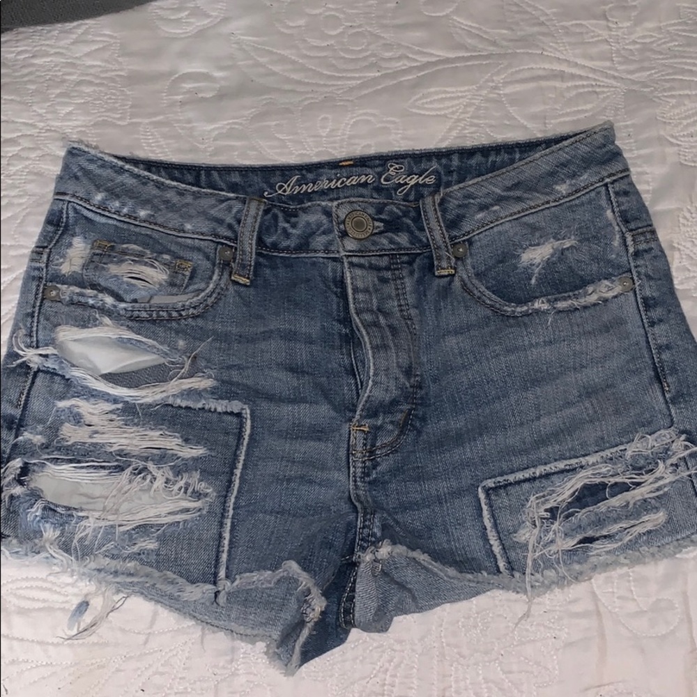American eagle mid rise shorts